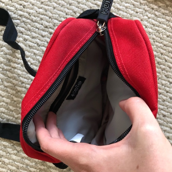 Red Cross body bag - Picture 2 of 2